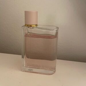 Burberry Perfume - Her (Eau de Parfum)